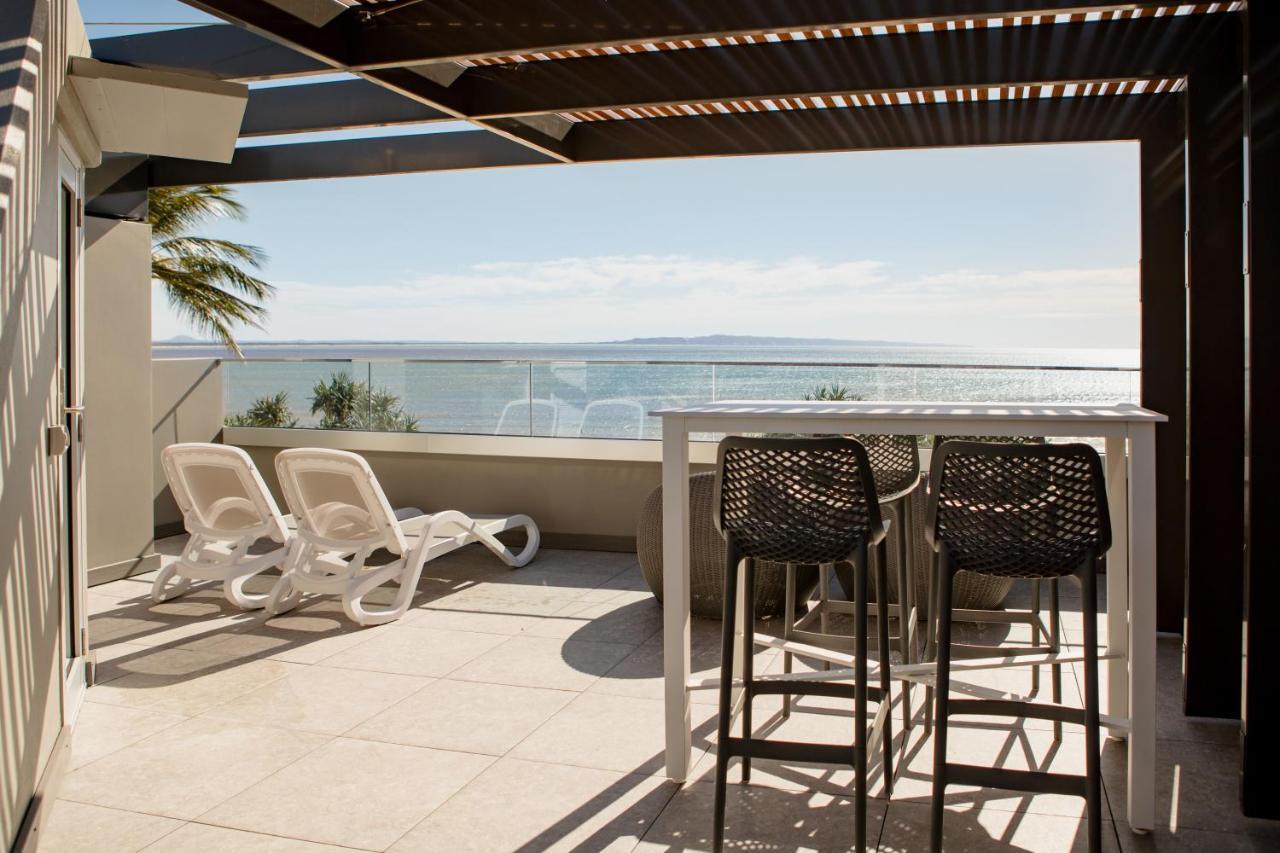 Netanya Noosa Beachfront Resort מראה חיצוני תמונה