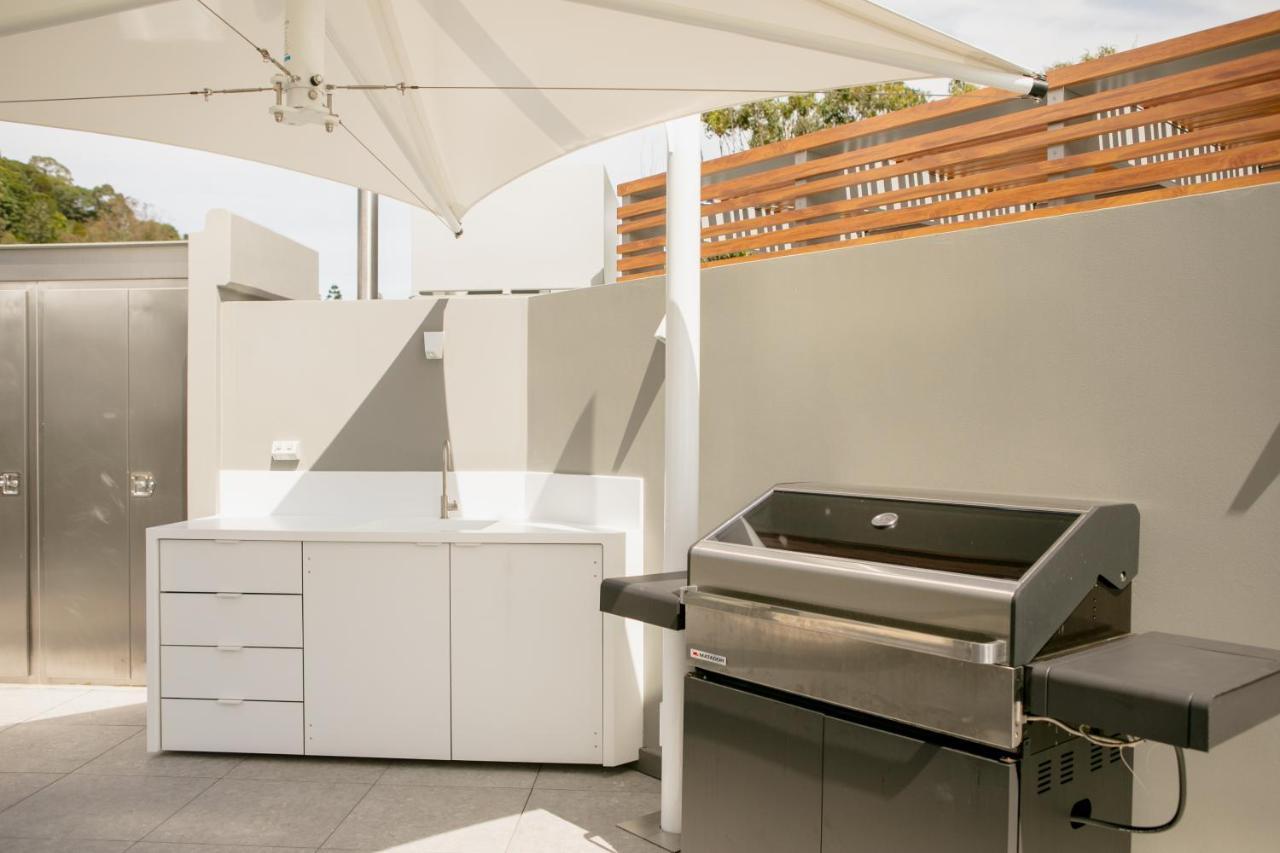 Netanya Noosa Beachfront Resort מראה חיצוני תמונה