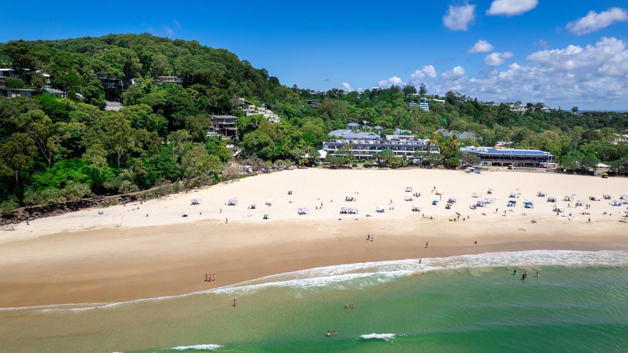 Netanya Noosa Beachfront Resort מראה חיצוני תמונה