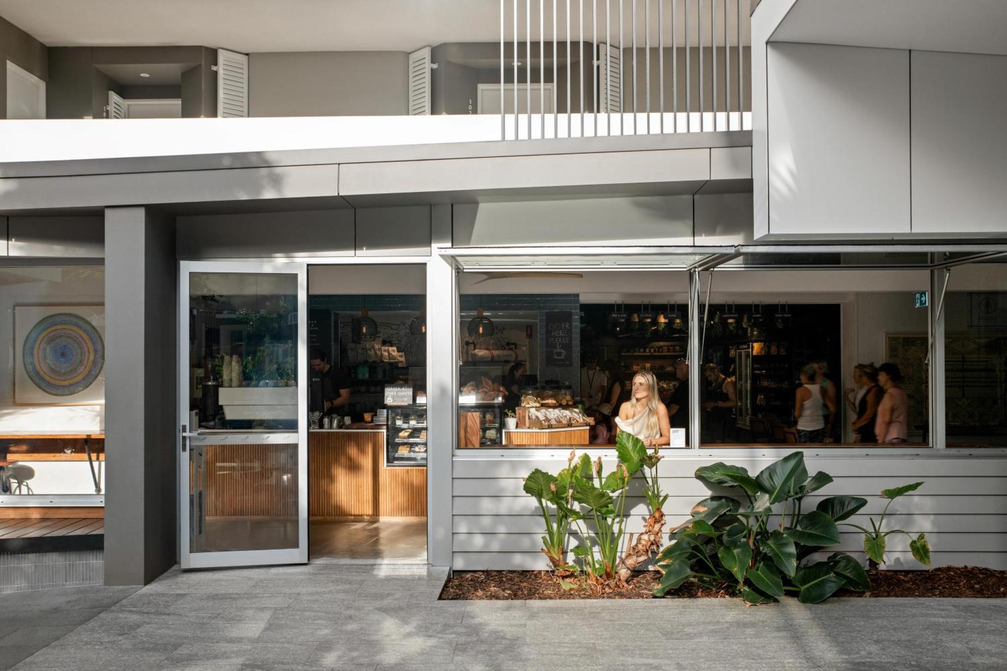 Netanya Noosa Beachfront Resort מראה חיצוני תמונה
