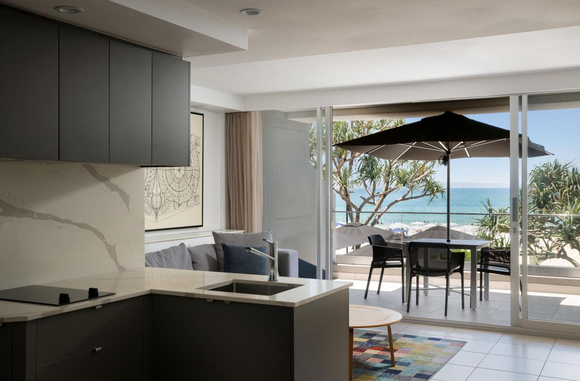 Netanya Noosa Beachfront Resort מראה חיצוני תמונה