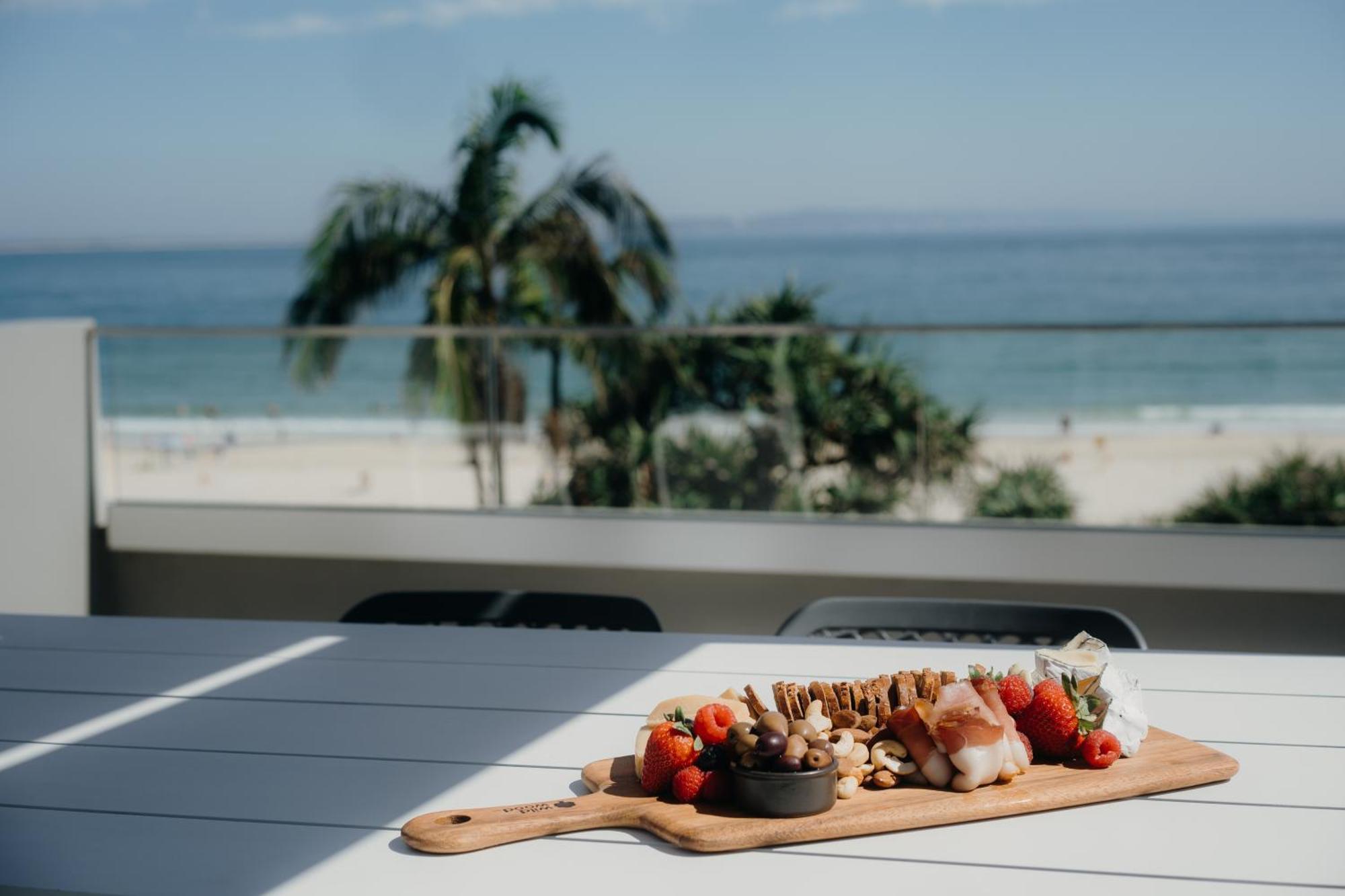 Netanya Noosa Beachfront Resort מראה חיצוני תמונה