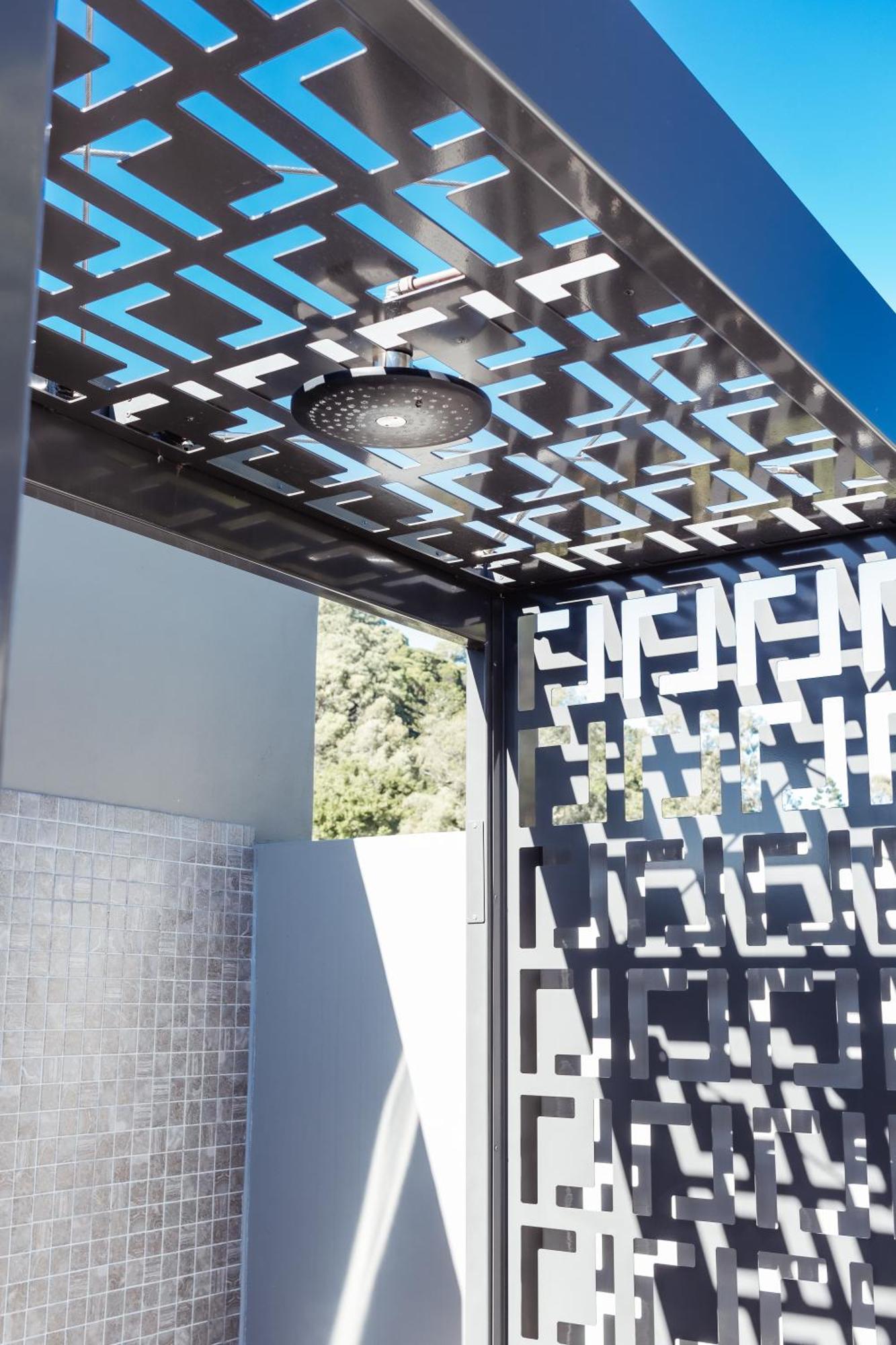Netanya Noosa Beachfront Resort מראה חיצוני תמונה