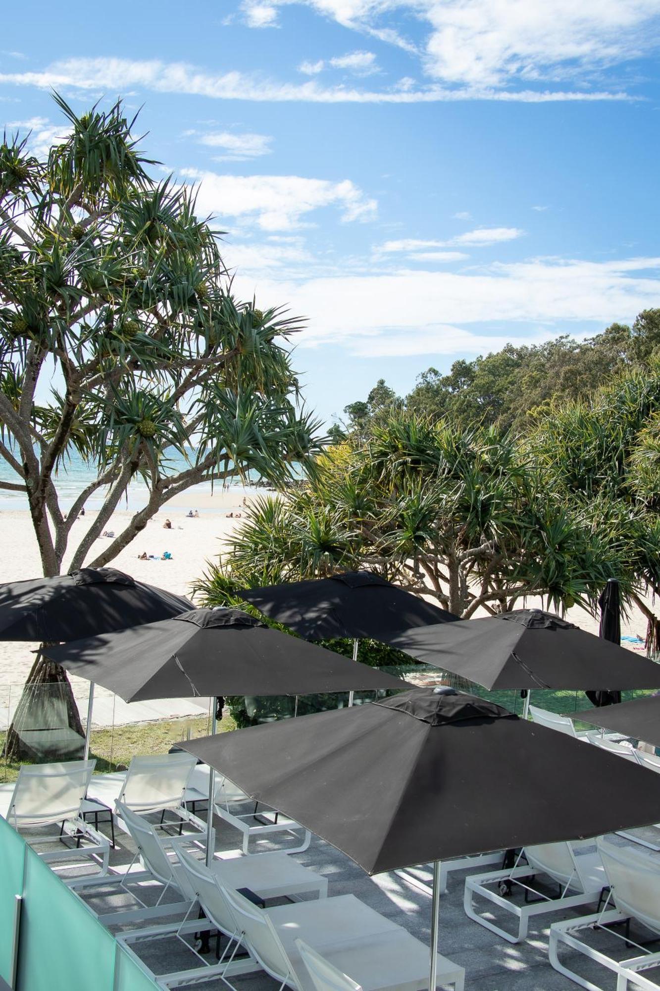 Netanya Noosa Beachfront Resort מראה חיצוני תמונה